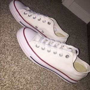 White converse size 7!!